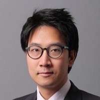 Dr Vardhanabhuti, Varut 华文思